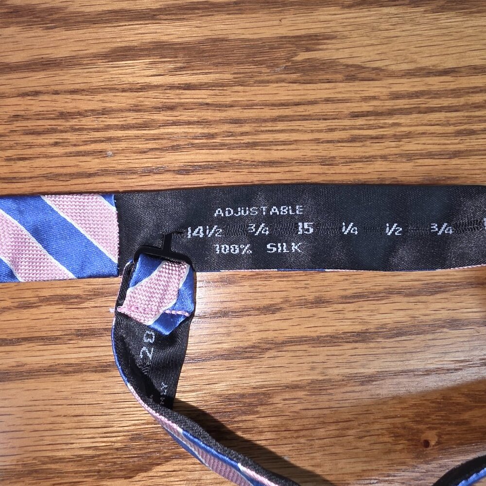 Jos A Bank 3 Bow Ties - Picture 8 of 9